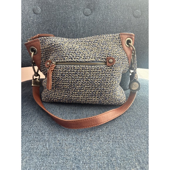The Sak Crochet Handbag Leather Trim Blue Beige Zip Top Shoulder Bag - Picture 1 of 8